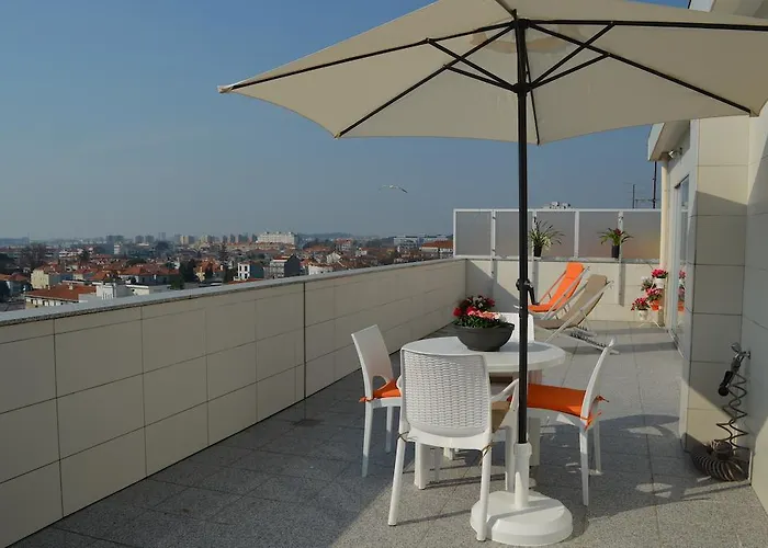 音乐美景公寓 *